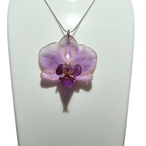 Dije de Orquídea Phanelopsis (Incluye Cadena de Plata 925)