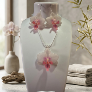 Colección Orquídea Ixya: Set de Dije y Aretes Artesanales (Incluye Cadena de Plata 925)