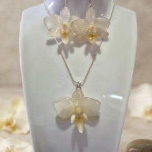Set de Dije y Aretes de Orquídea Natural en Plata | Ixya